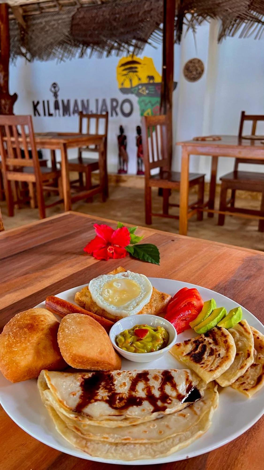Kilimanjaro Bed and Breakfast Nungwi Buitenkant foto